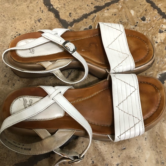Dansko Shoes - Dansko white sandals